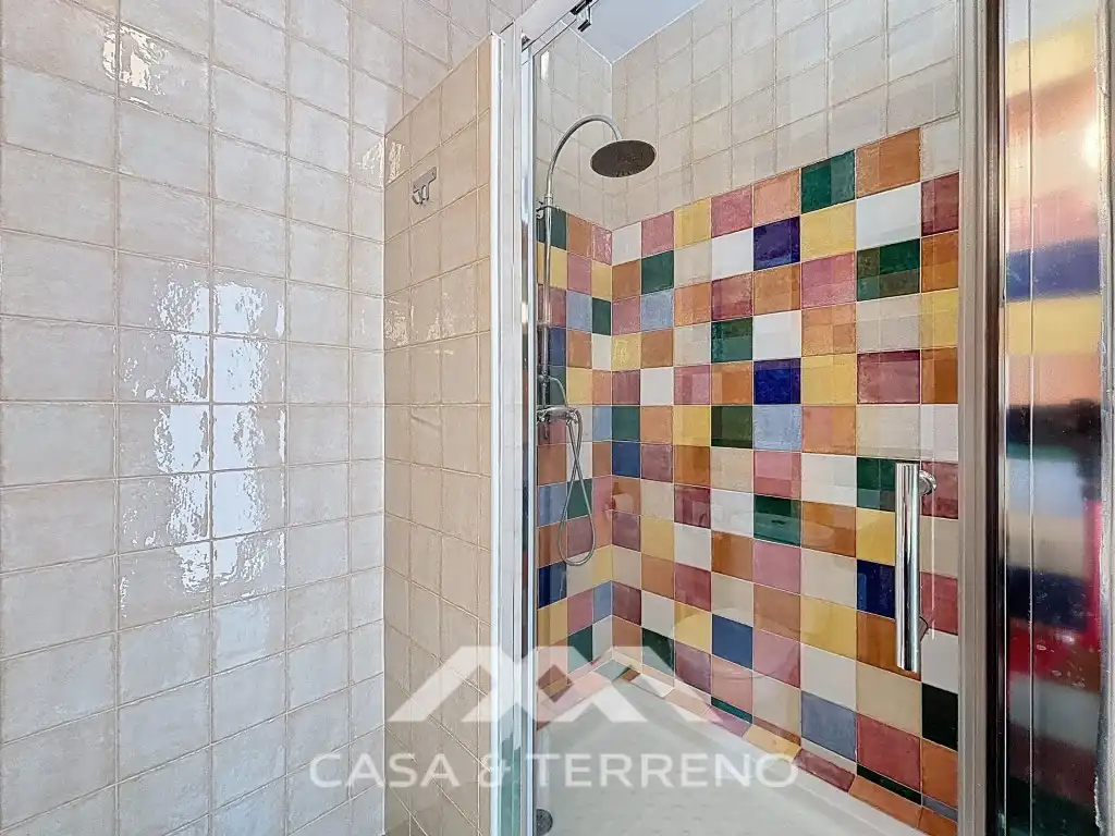 Baño de Casa adosada en venta en Salares con Terraza