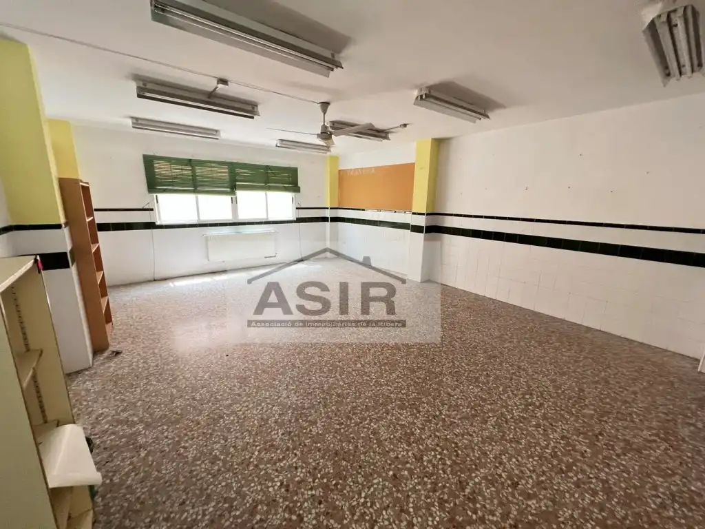 Edificio en venta en Alzira