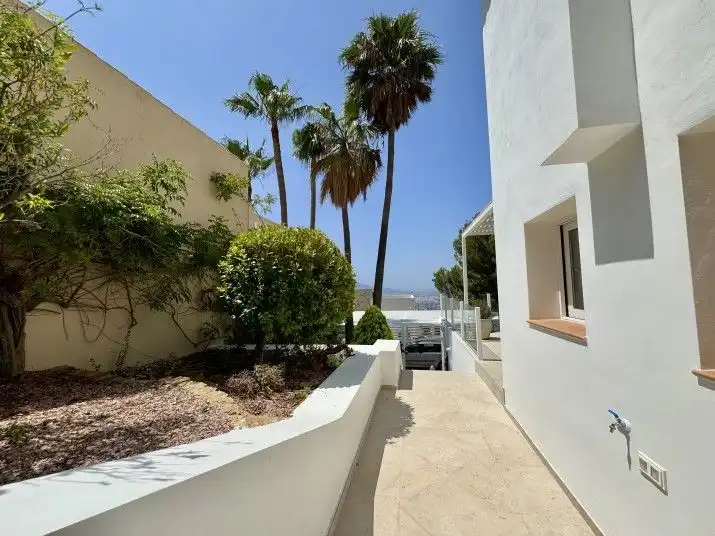 Vista exterior de Casa o chalet en venta en Altea con Aire acondicionado, Calefacción y Jardín privado