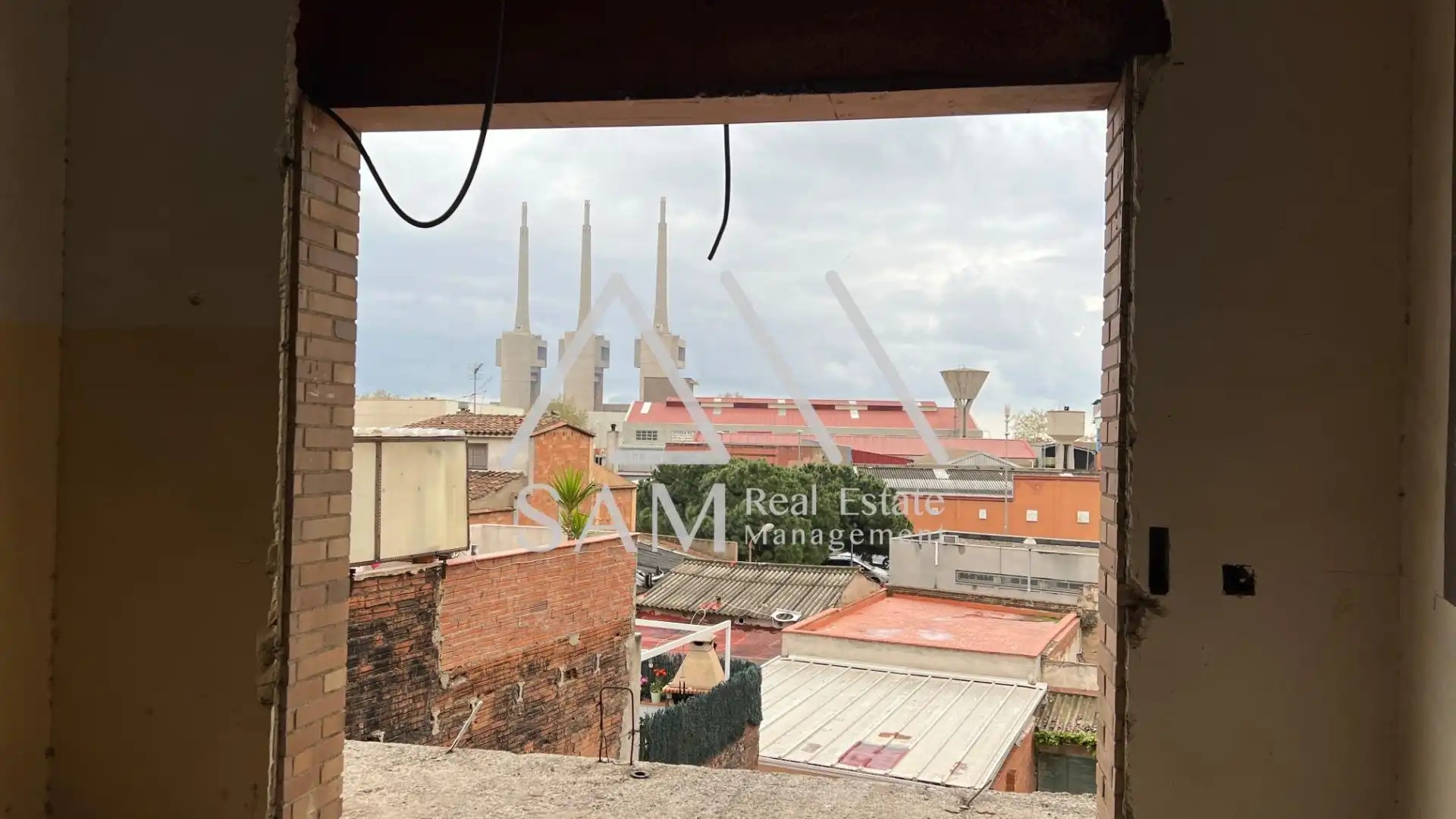 Außenansicht von Gebäude zum Verkauf in Badalona