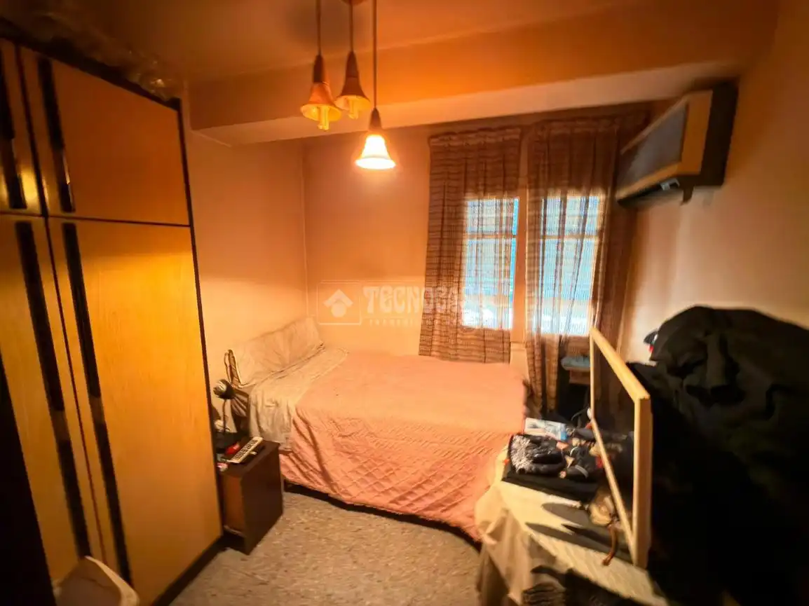 Habitación de Piso en venta en Zaragoza con Balcón