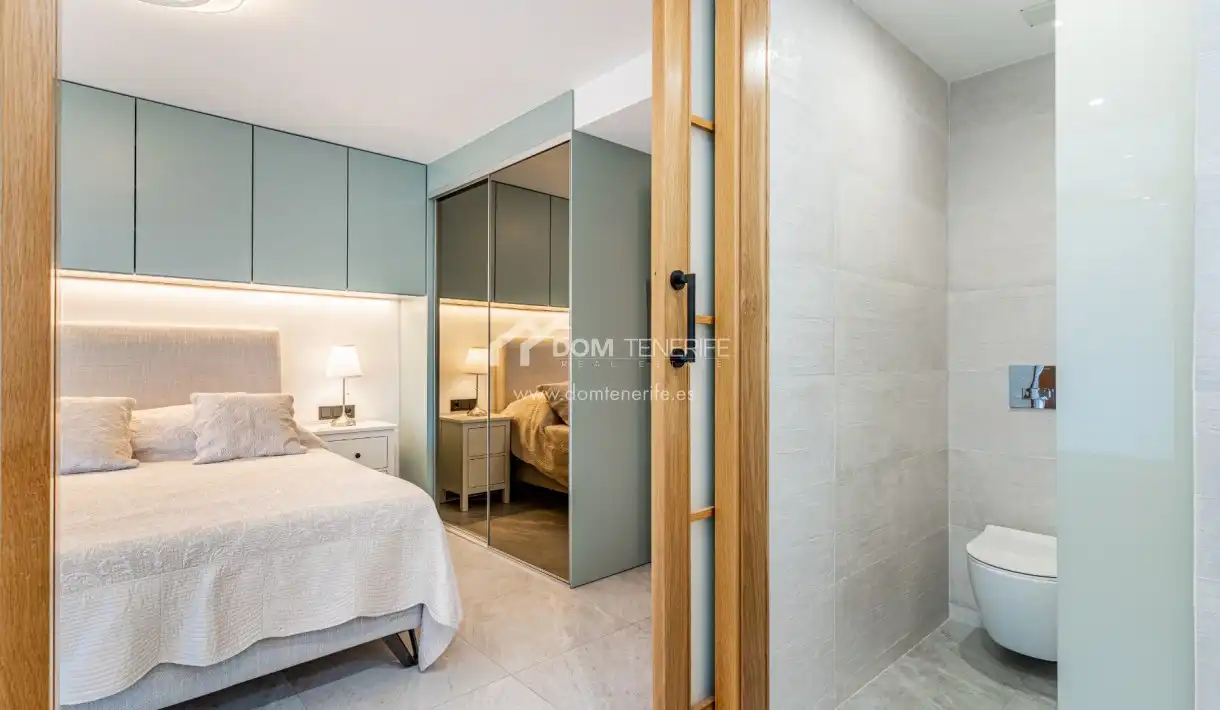 Habitación de Casa o chalet en venta en Arona con Terraza y Piscina