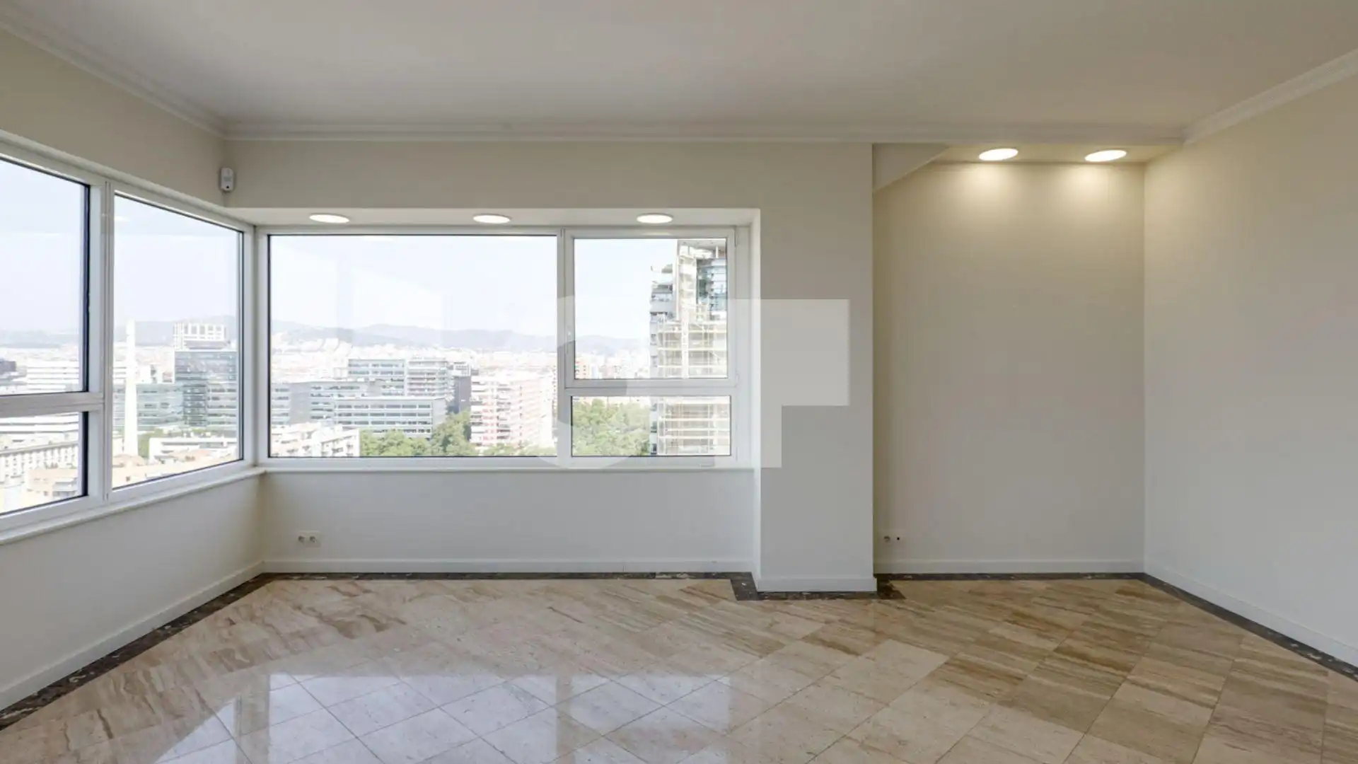 Schlafzimmer von Wohnungen zum Verkauf in Barcelona mit Heizung, Terrasse und Abstellraum