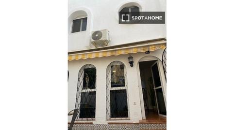 Photo 3 of Apartment to share in Pueblo Español - Coveta Fumá, Alicante