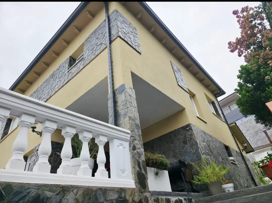 Exterior view of Houses for sale in Sant Fost de Campsentelles  with Air Conditioner, Heating and Private garden
