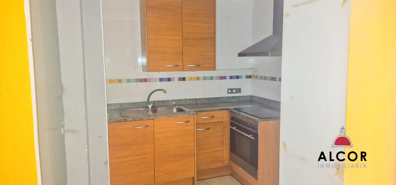 Cocina de Piso en venta en Benicarló con Terraza y Balcón