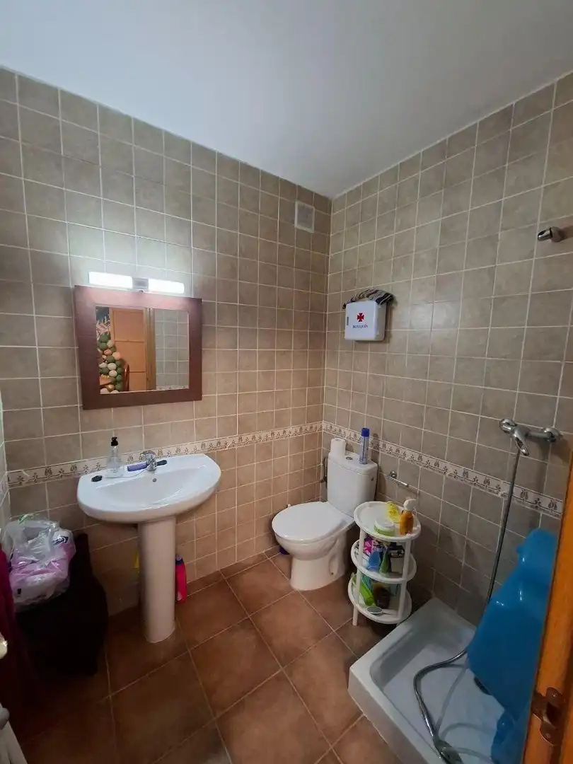 Bany de Casa o xalet en venda en Otero amb Aire condicionat, Jardí privat i Traster