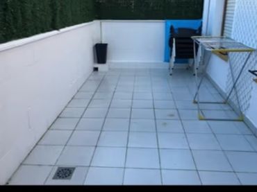 Flat with balcony for sale in Centro