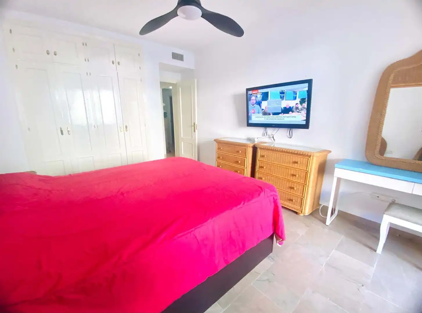 Habitación de Piso en venta en Benalmádena con Aire acondicionado, Terraza y Trastero