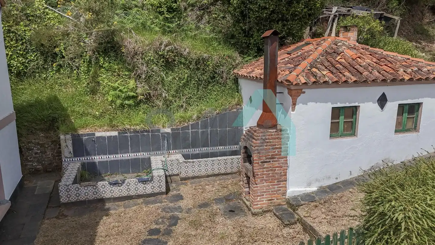 Garten von Einfamilien-Reihenhaus zum Verkauf in Carreño mit Heizung, Privatgarten und Parkett