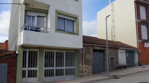Foto 2 de Edifici en venda a Avenida de Lugo, 11, Palas de Rei, Lugo
