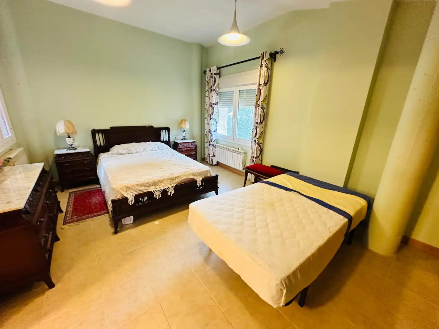 Habitación de Casa o chalet en venta en Tordesillas con Calefacción, Jardín privado y Amueblado