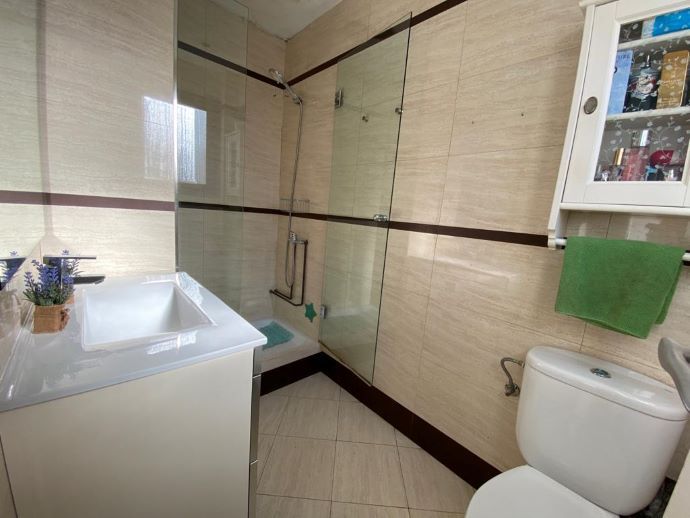 Baño de Piso en venta en Sant Adrià de Besòs con Aire acondicionado y Calefacción