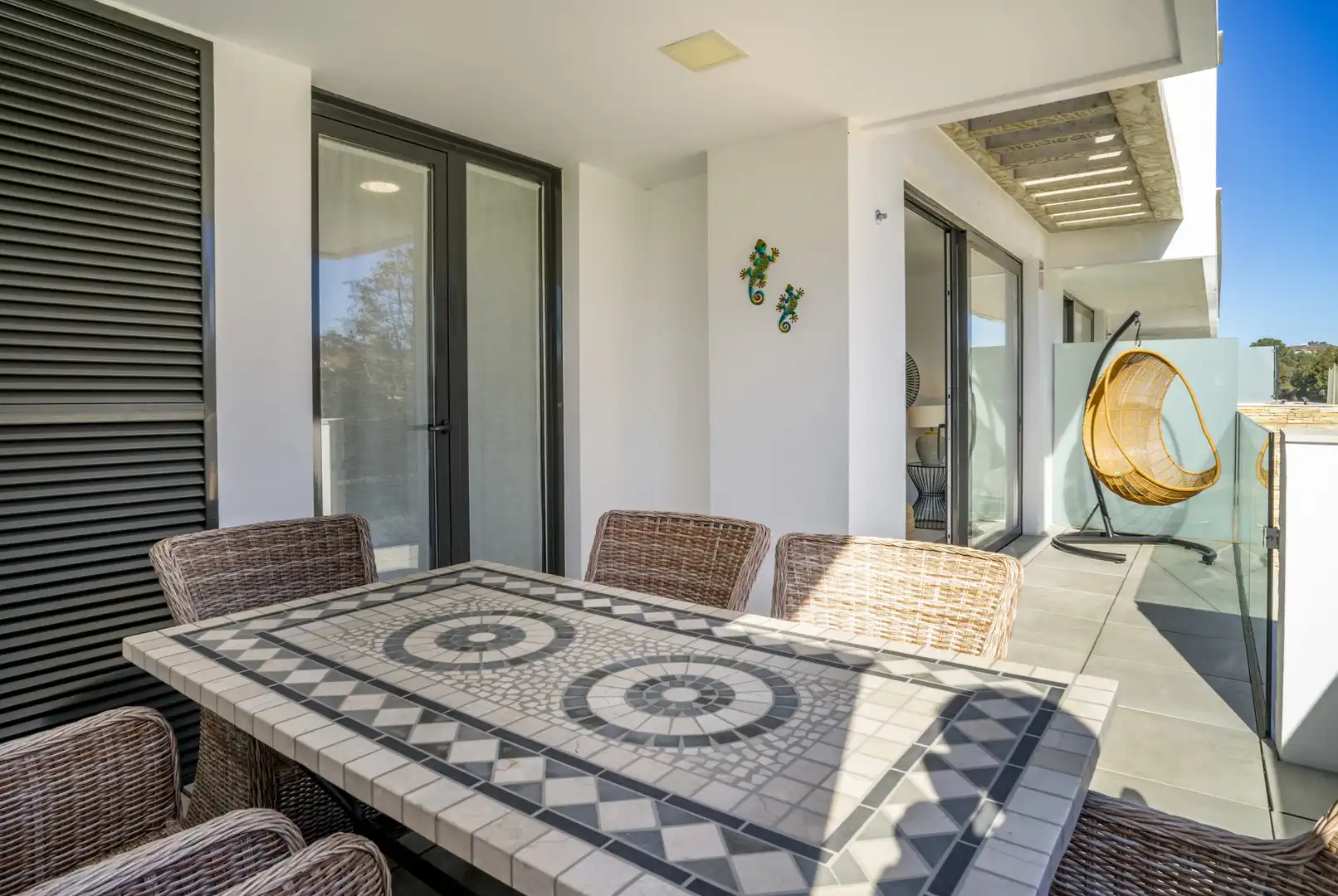 Terrasse von Wohnungen zum Verkauf in Mijas mit Klimaanlage, Terrasse und Abstellraum