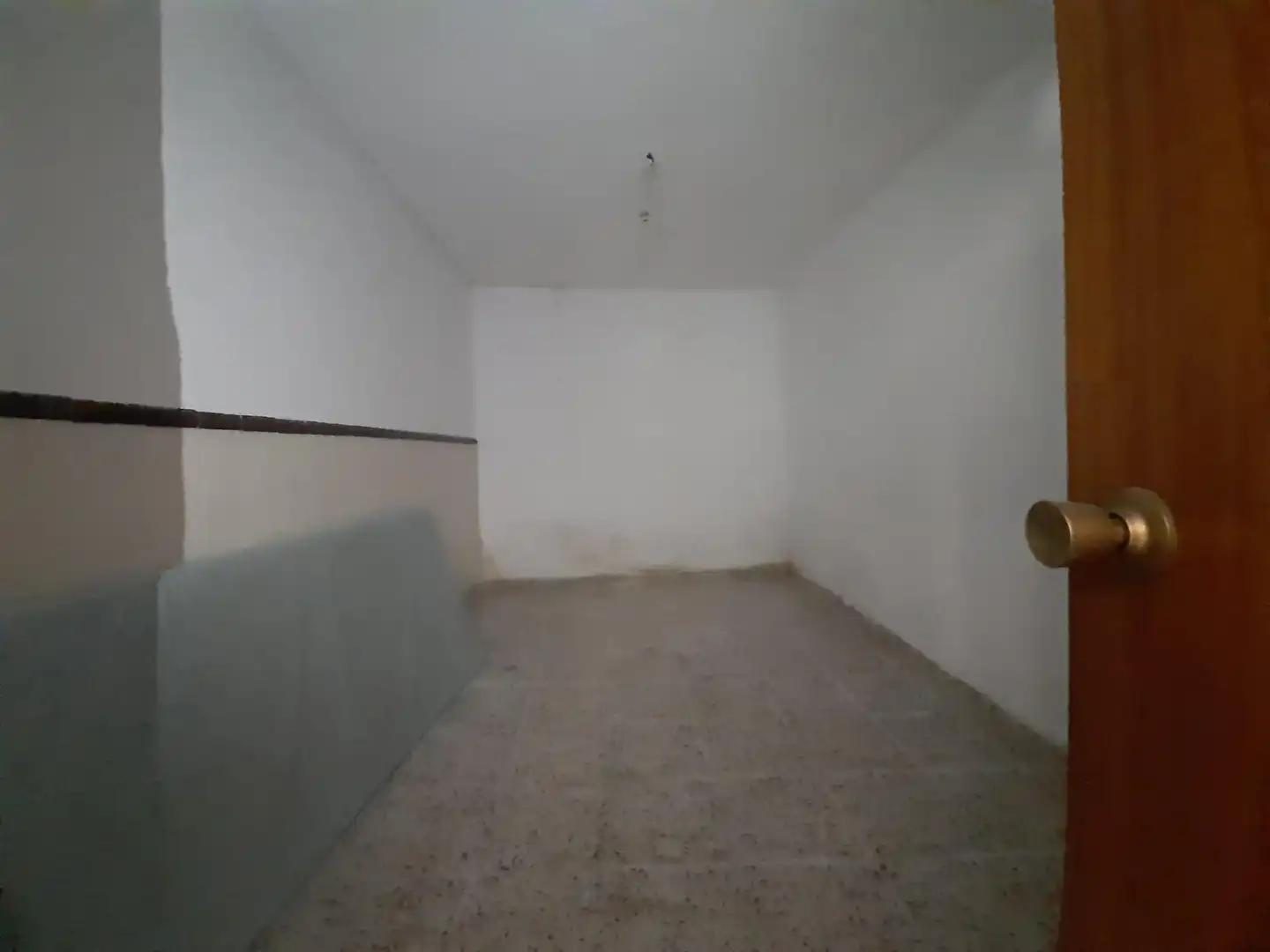 Houses for sale in Botija  with Private garden and Storage room