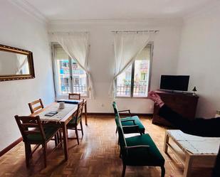 Living room of Flat for sale in  Madrid Capital  with Air Conditioner, Heating and Terrace