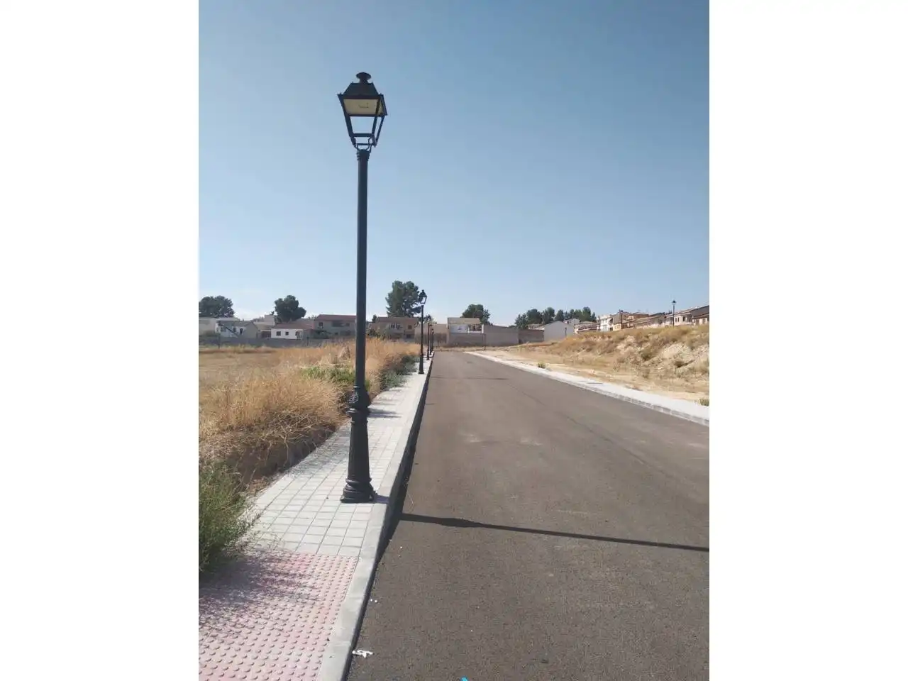 Terreny industrial en venda a LA MORALEDA, imagen 5