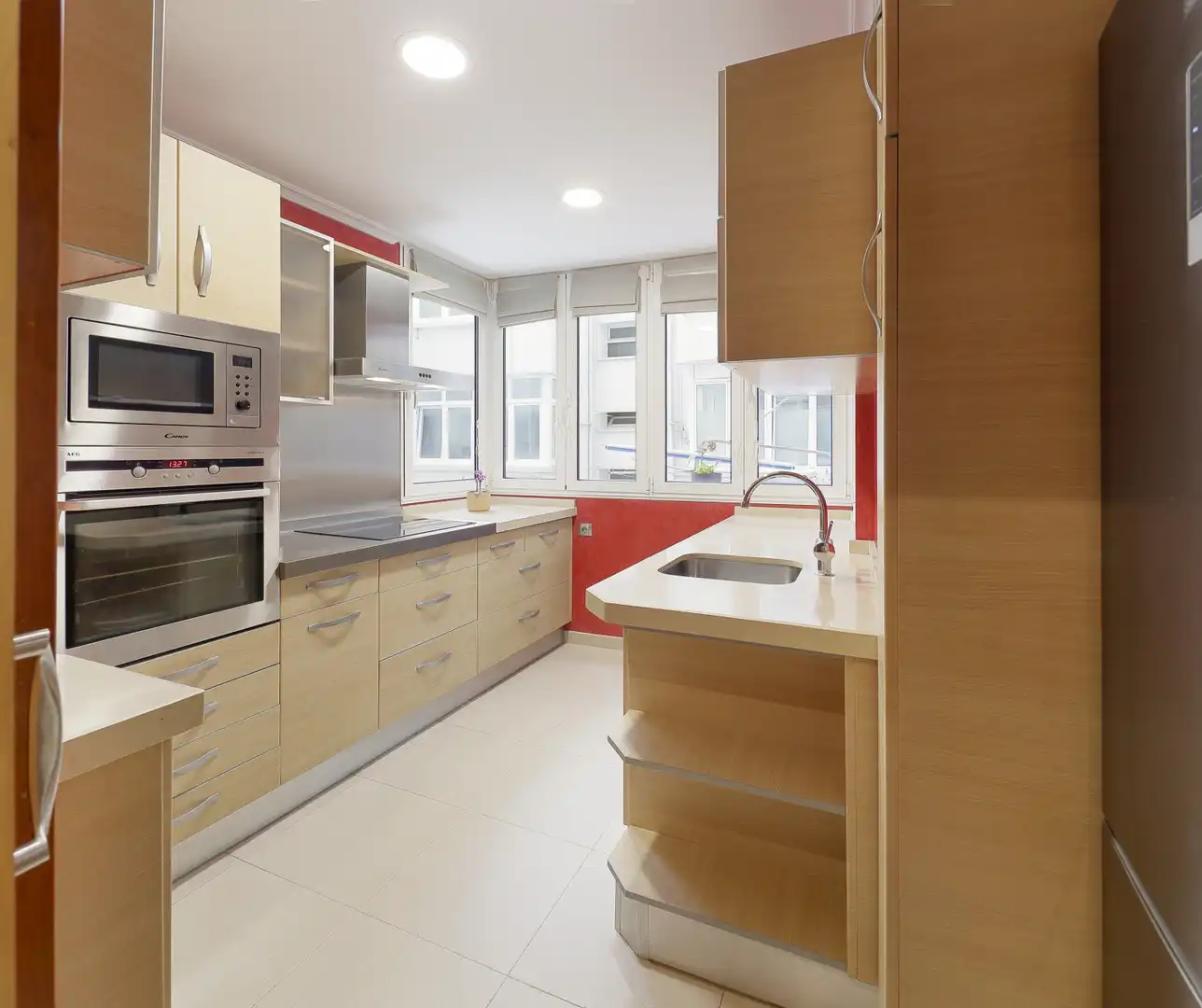 Kitchen of Flat for sale in Gijón   with Heating, Parquet flooring and Terrace