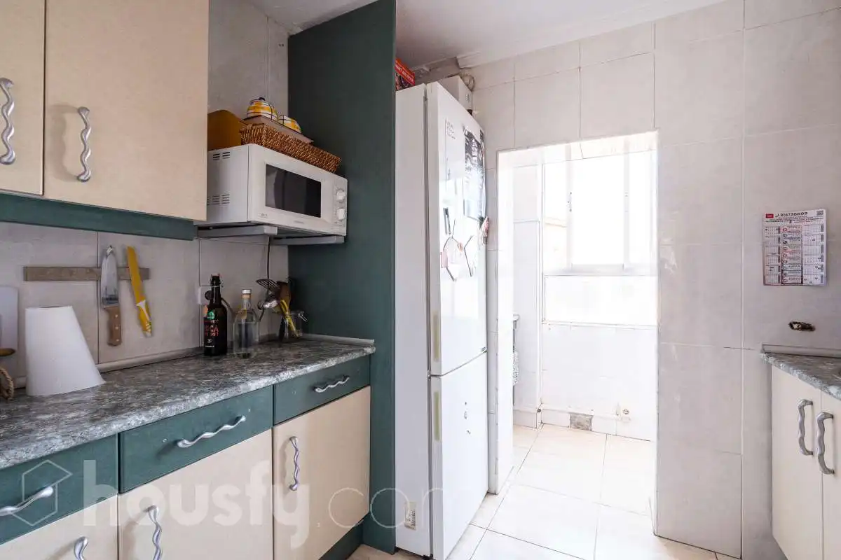 Küche von Wohnung zur Miete in Latina