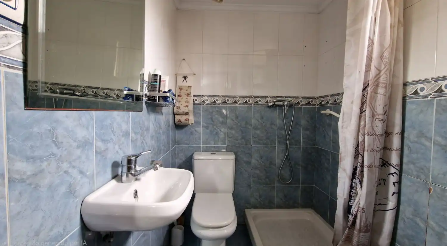 Baño de Casa o chalet en venta en Torrelavega  con Calefacción, Terraza y Trastero