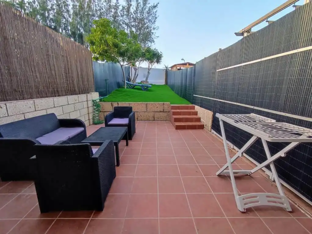 Terrasse von Erdgeschoss zur Miete in Adeje mit Terrasse und Möbliert