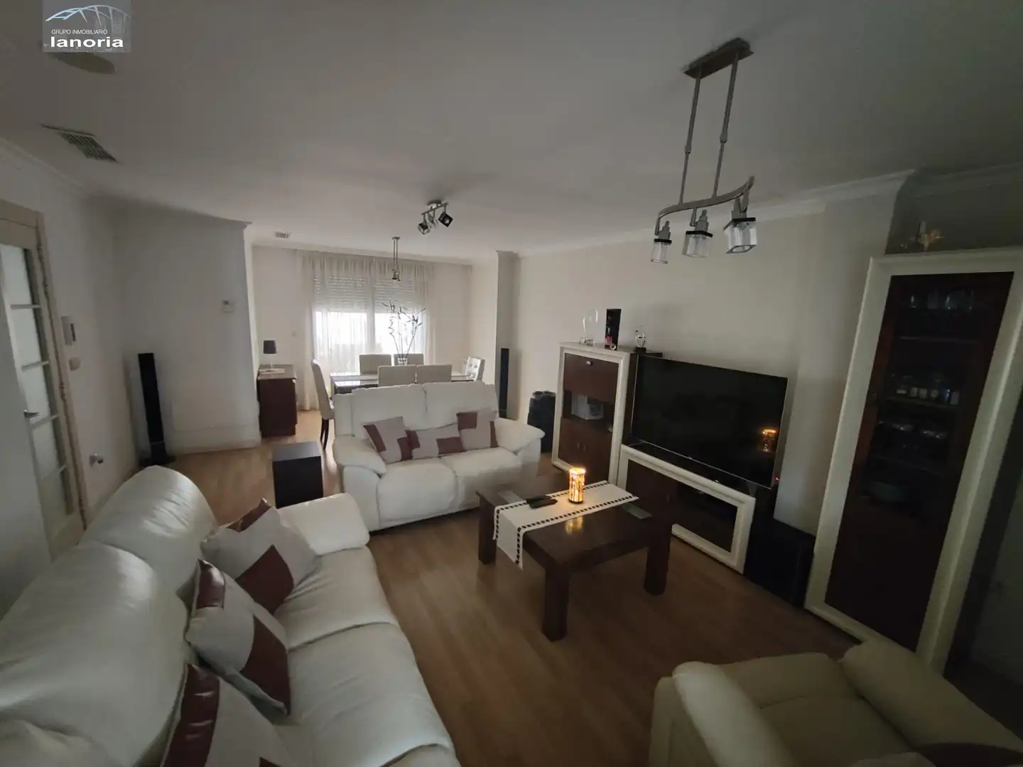 Sala de estar de Casa adosada en venta en Albacete con Aire acondicionado, Calefacción y Terraza