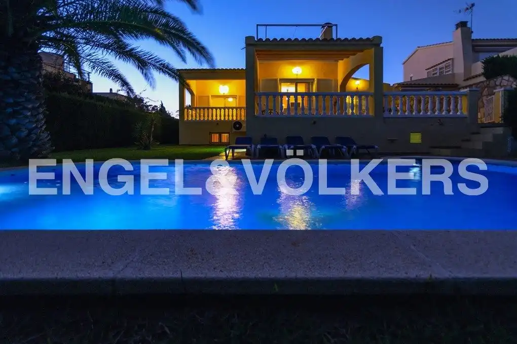 Chalet con piscina en venta en Carrer Margalló 42, imagen 14