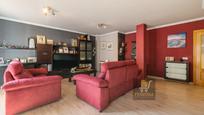 Living room of Flat for sale in Fuenlabrada  with Air Conditioner and Balcony