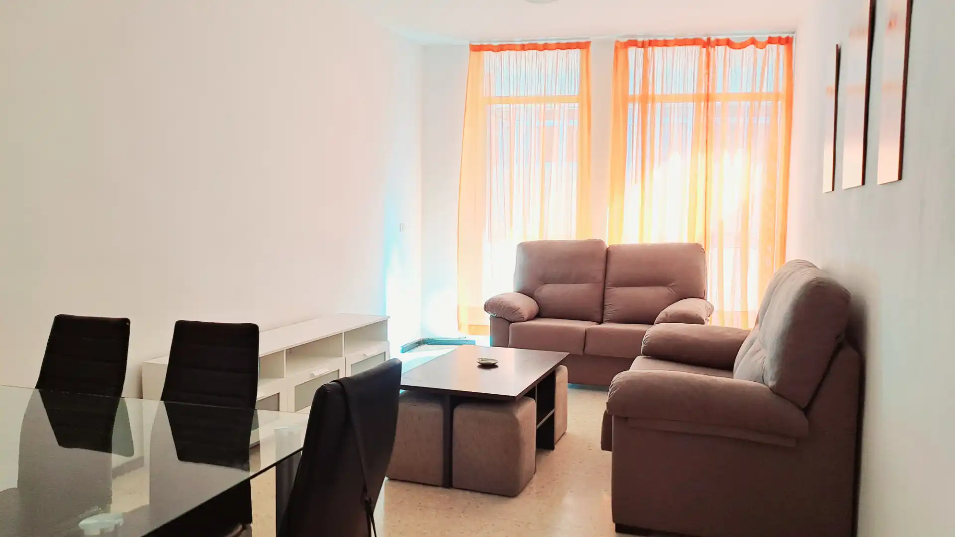 Living room of Flat for rent in Las Palmas de Gran Canaria  with Furnished, Washing machine and Microwave