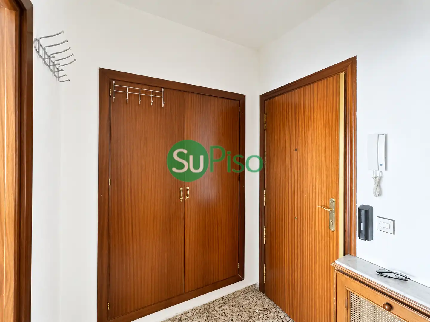 Wohnung zum Verkauf in Borox mit Heizung, Terrasse und Möbliert