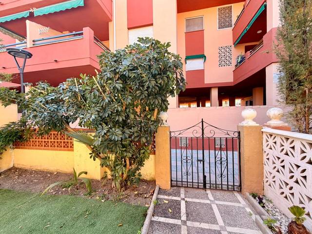 Casa-chalet en Venta en Salobreña Costa