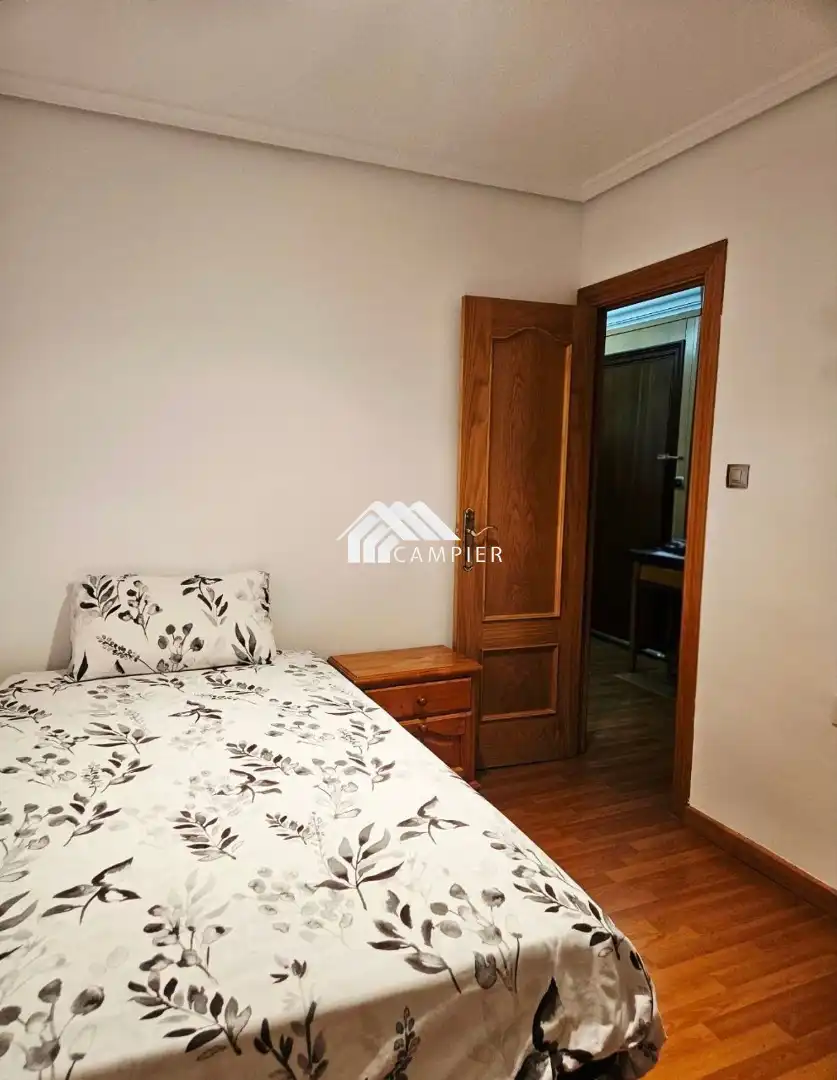 Schlafzimmer von Wohnung zum Verkauf in Albacete mit Klimaanlage, Heizung und Terrasse
