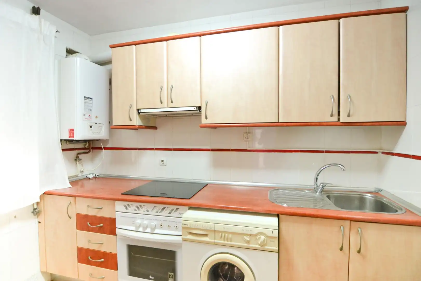 Cocina de Piso en venta en Villanueva de la Cañada con Calefacción y Terraza