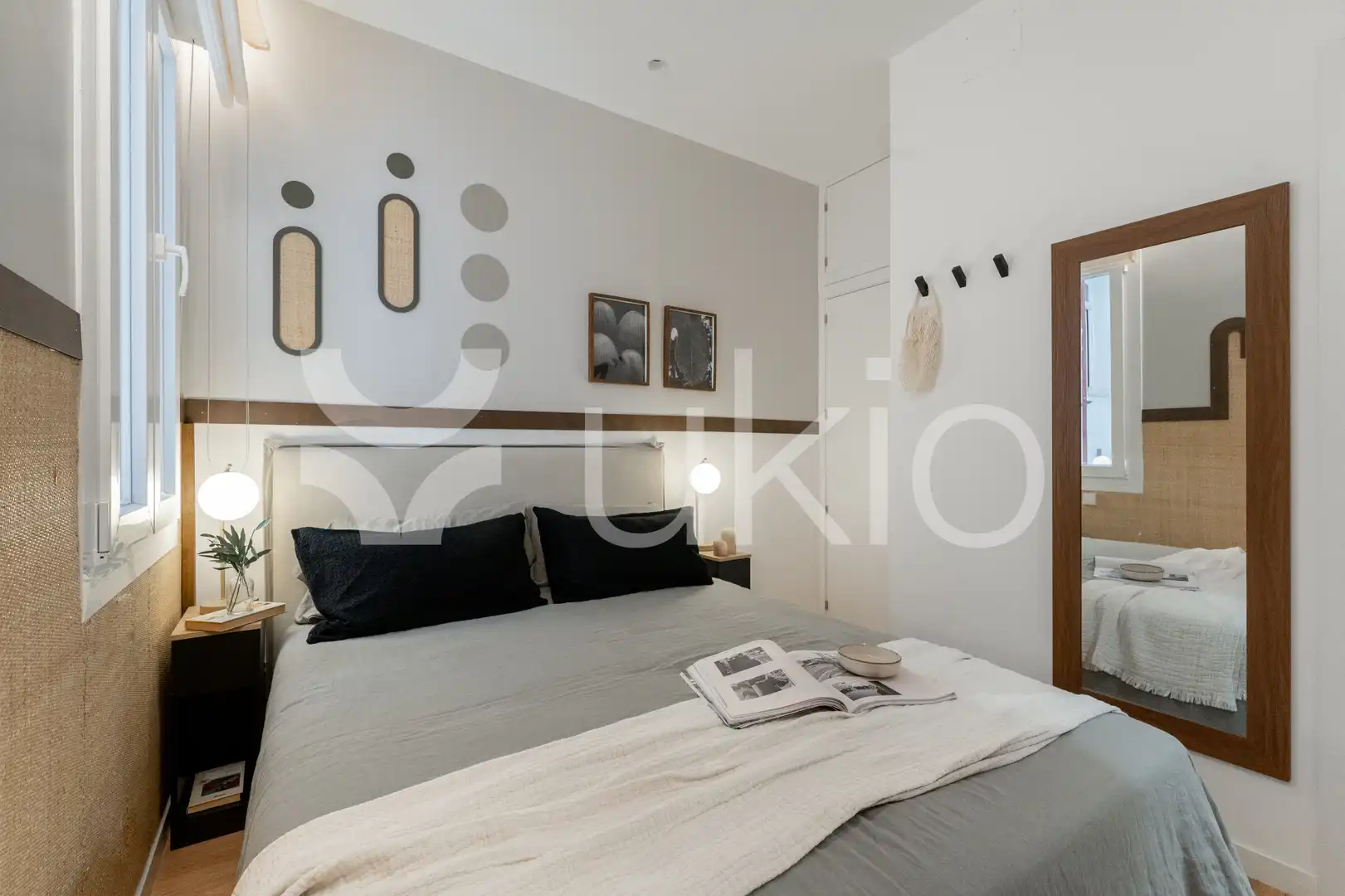 Habitación de Apartamento de alquiler en Madrid con Aire acondicionado, Calefacción y Amueblado