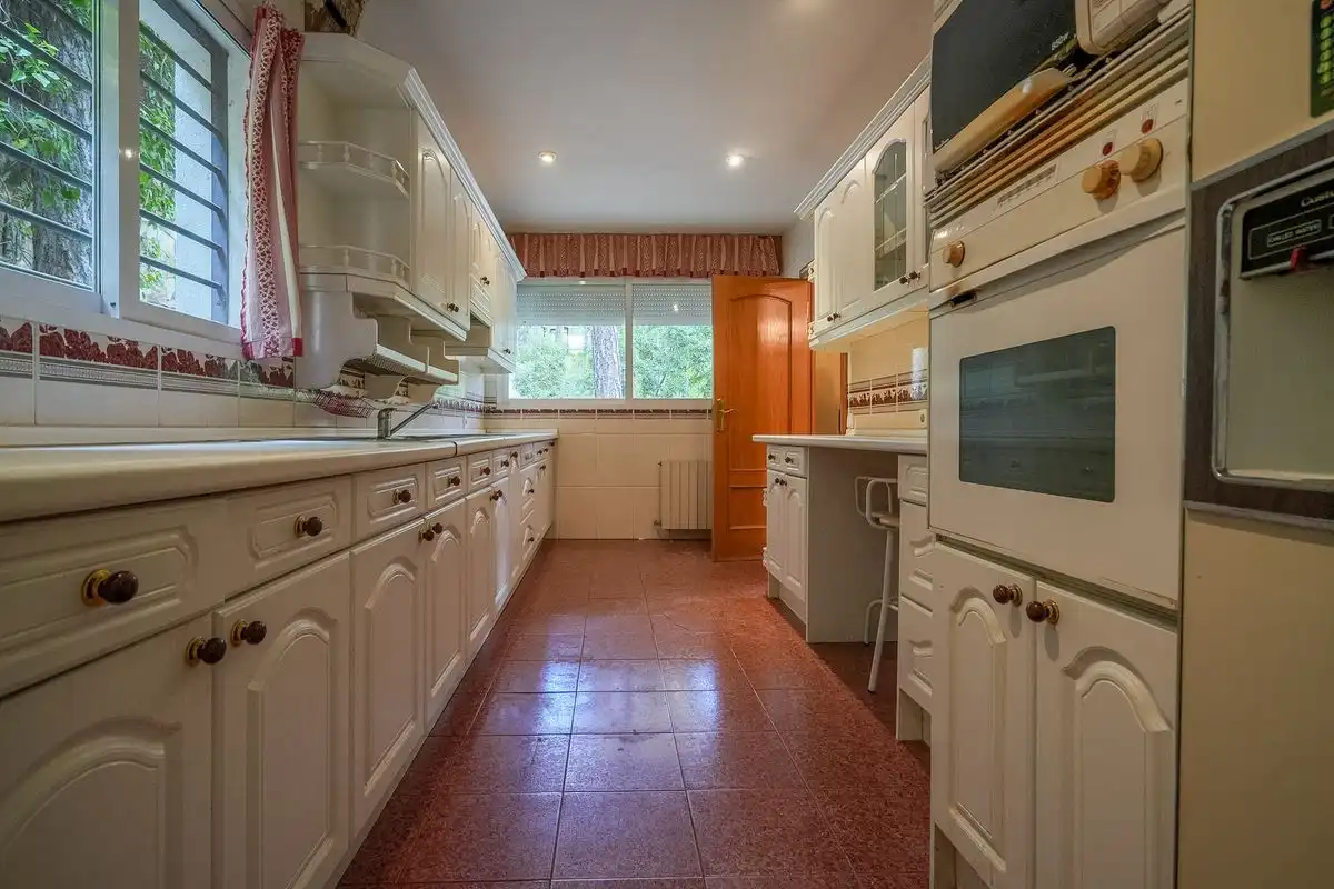 Cuina de Casa o xalet en venda en Abantos - Carmelitas