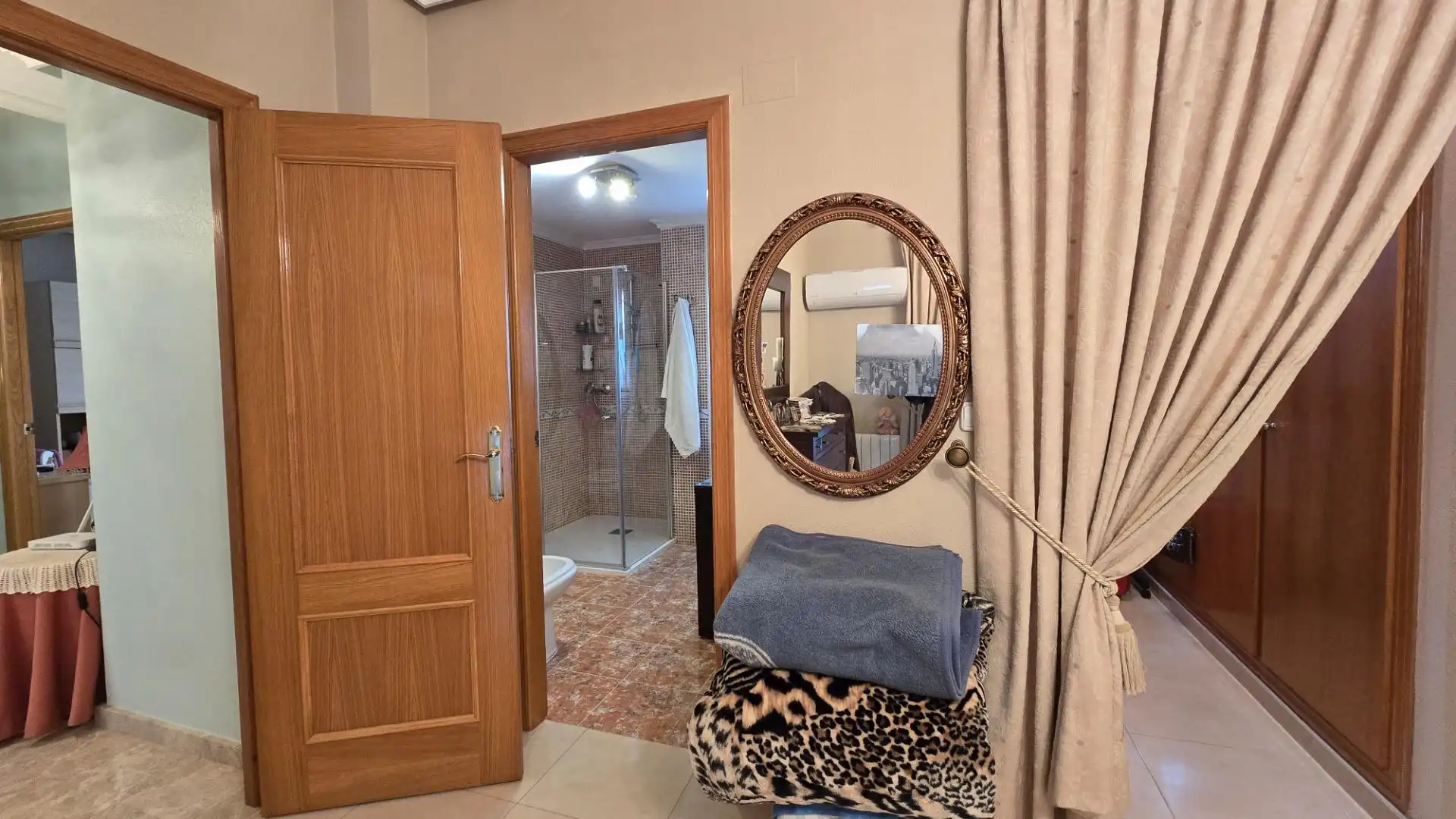 Baño de Casa o chalet en venta en Elda con Aire acondicionado, Jardín privado y Terraza