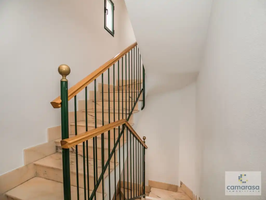 Casa adosada en venta en Ávila