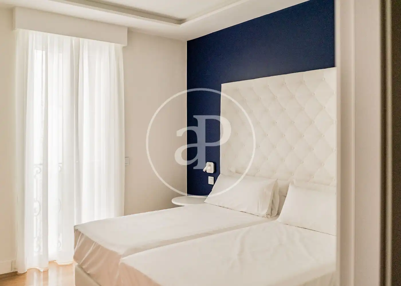 Bedroom of Flat for rent in Madrid  with Air Conditioner, Heating and Furnished