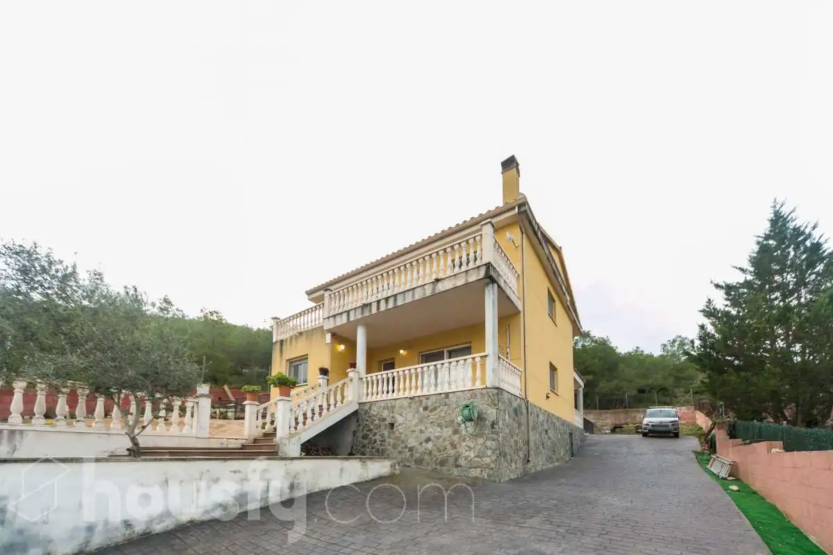Casa o xalet en venda a Carrer de la Figuera, Olèrdola