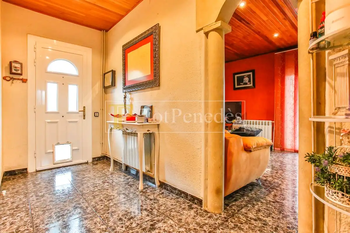 Houses for sale in Torrelles de Foix  with Air Conditioner, Heating and Private garden