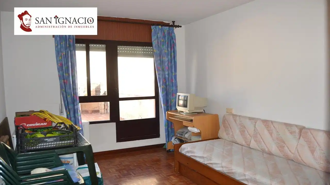 Habitación de Piso en venta en Trespaderne con Calefacción, Terraza y Trastero