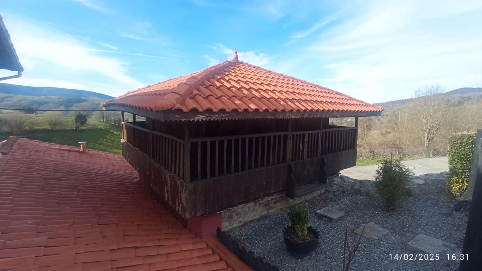 Exterior view of Country house for sale in Salas  with Heating, Private garden and Furnished
