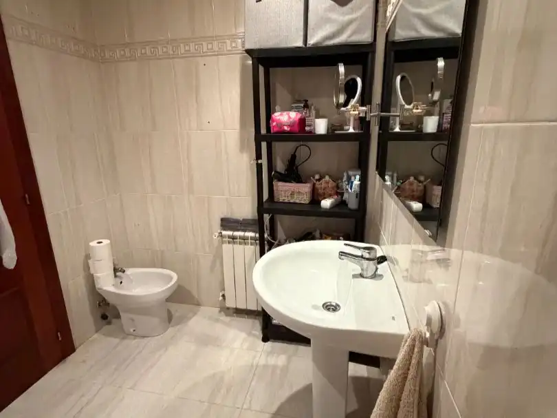Bathroom of Houses for sale in Boo