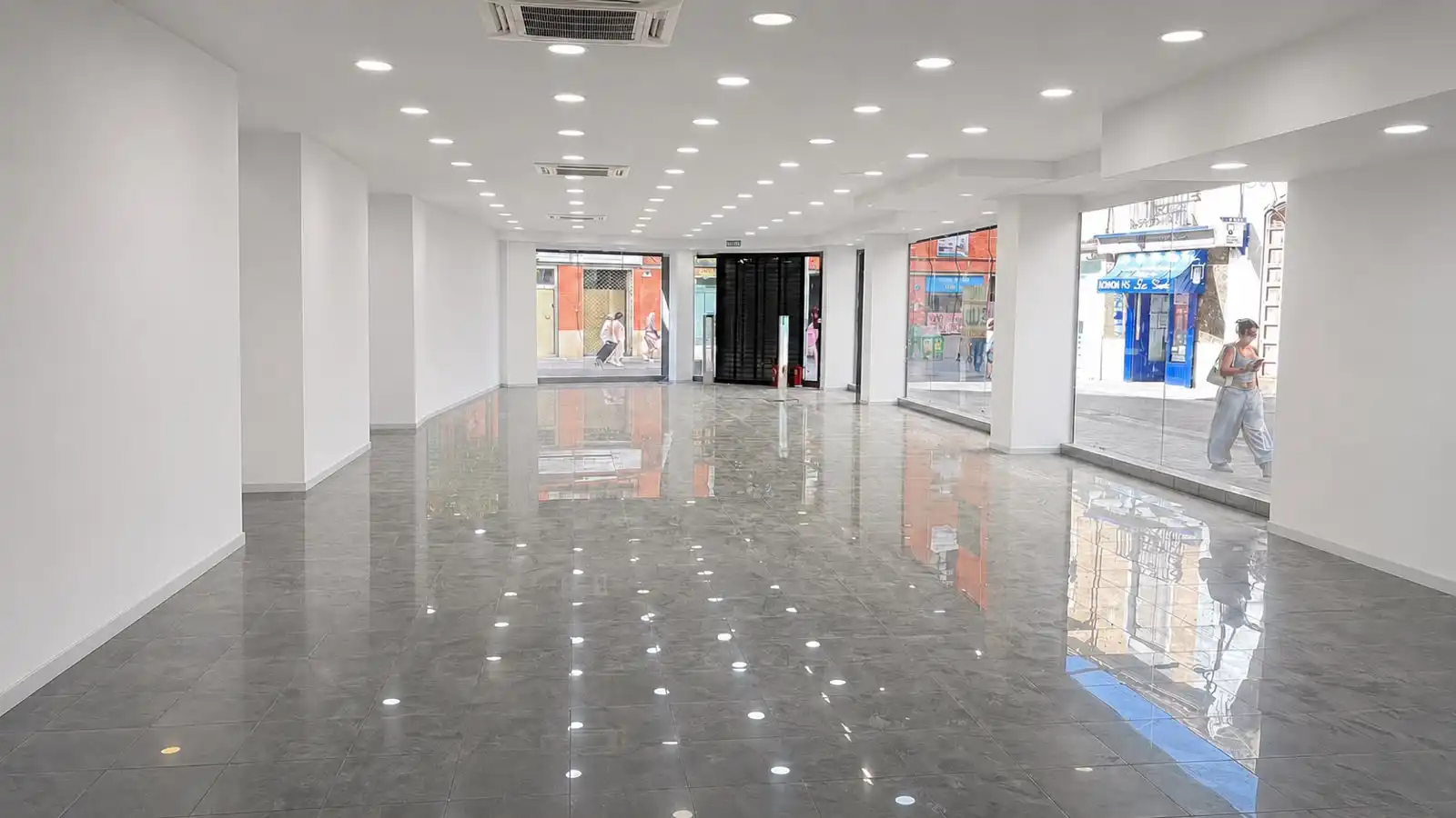 Local de alquiler en Ciudad Real con Aire acondicionado, Calefacción y Alarma