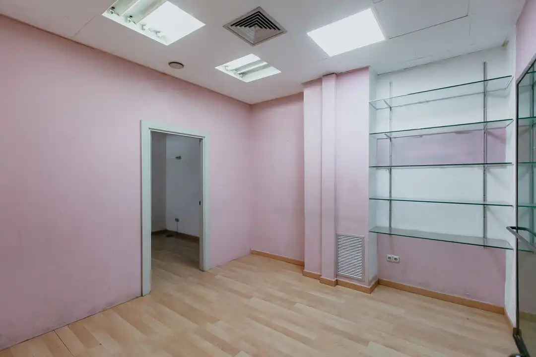 Local comercial de lloguer a Calle Zaragoza 3, imagen 10