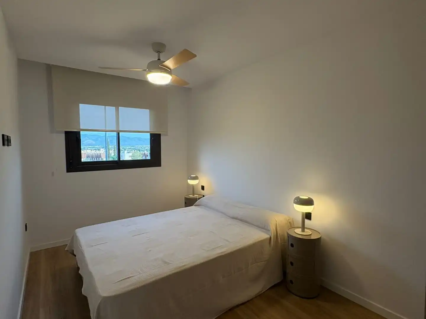Schlafzimmer von Wohnung zur Miete in Murcia mit Klimaanlage, Heizung und Terrasse