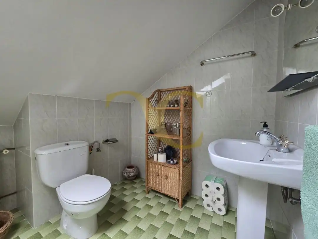 Baño de Casa o chalet en venta en Llanes con Calefacción, Jardín privado y Terraza