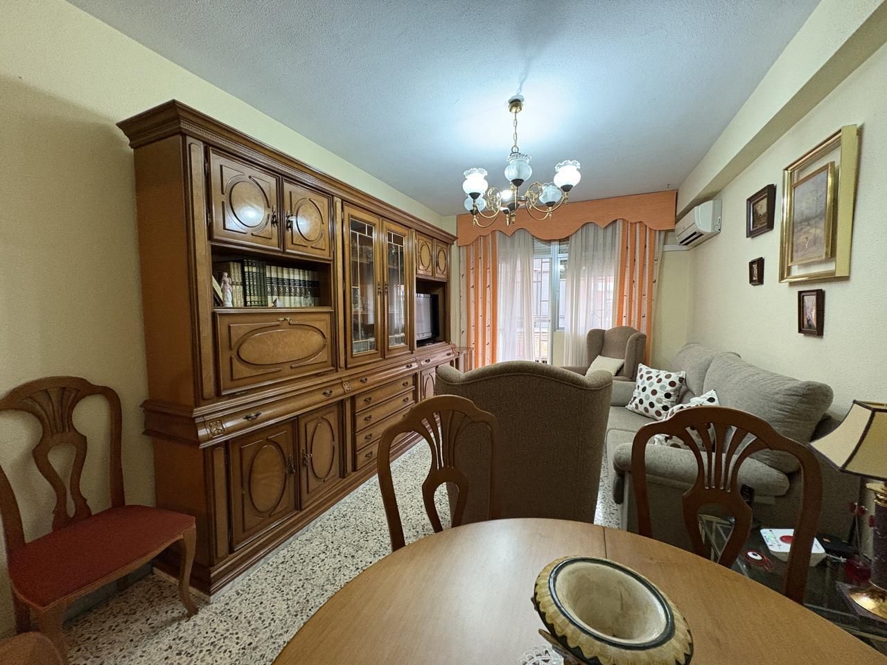 Living room of Flat to rent in Parla  with Air Conditioner, Heating and Terrace