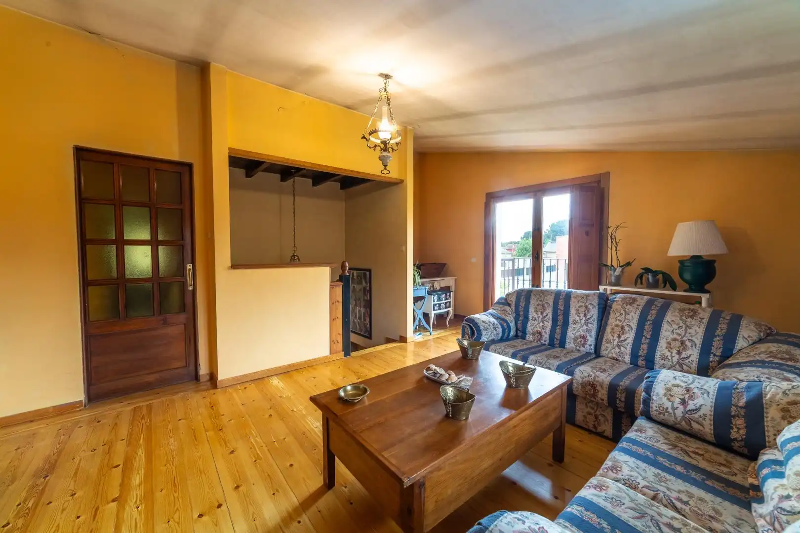 Sala de estar de Casa o chalet en venta en Valladolid con Calefacción, Jardín privado y Piscina