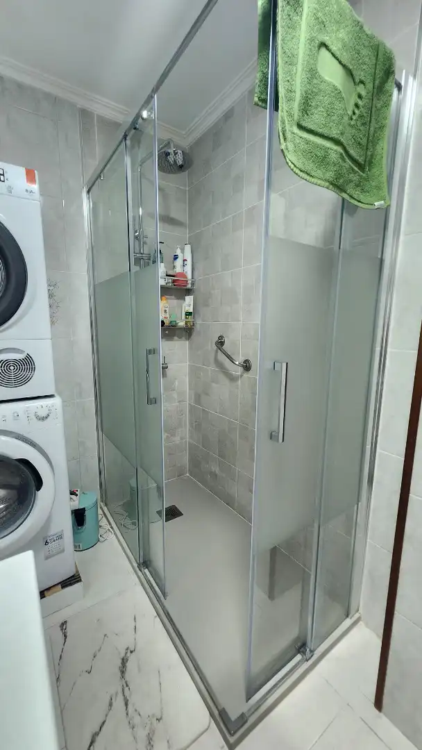 Bathroom of Flat for sale in Miño  with Heating
